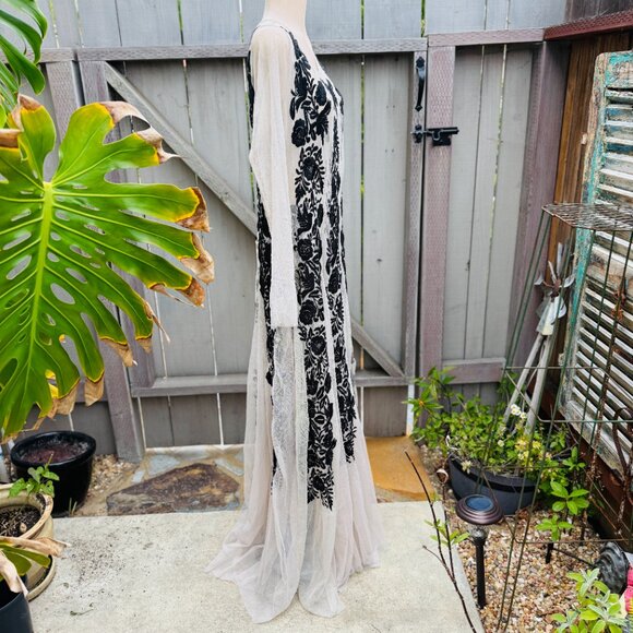 Black Embroidered off-White Tulle Maxi Dress Biya By Johnny Was NWT - Picture 5 of 9